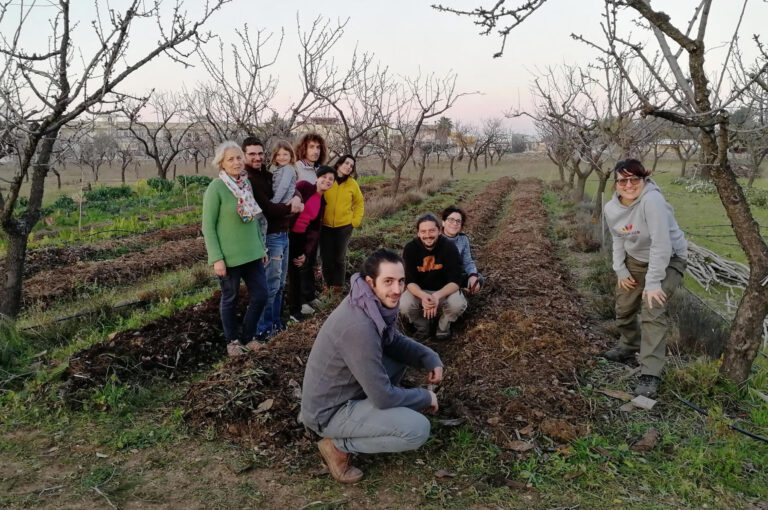 Gruppo in frutteto